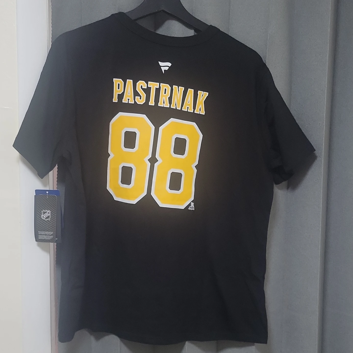 Boston Bruins David Pastrnak #88 Fanatics T-Shirt - photo 5