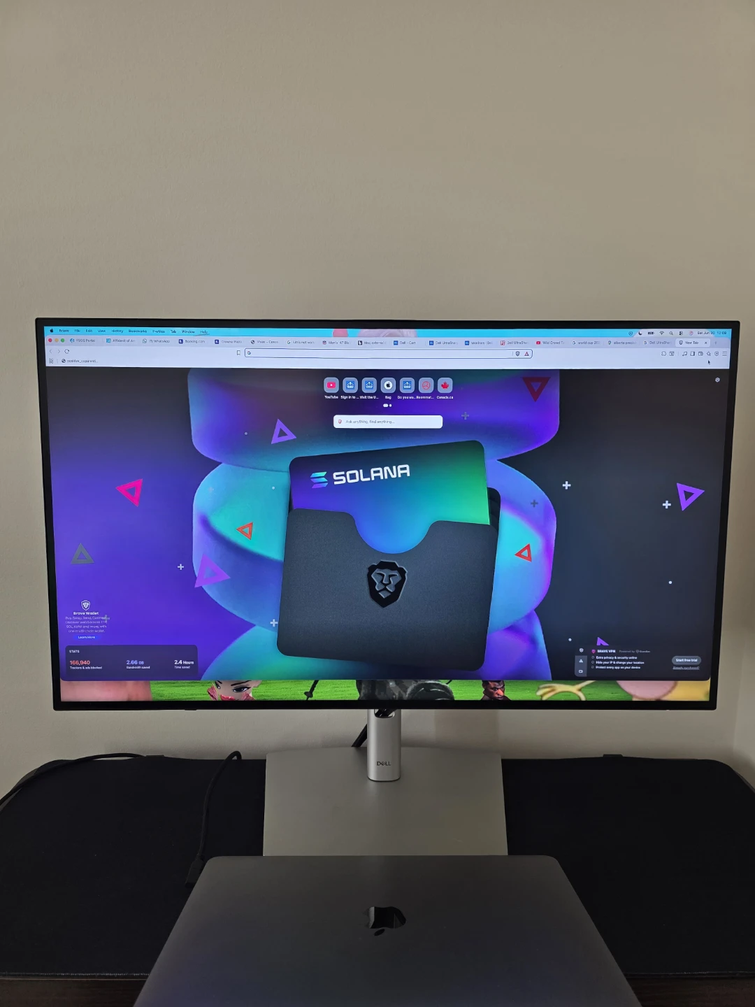 Dell UltraSharp 27 QHD Monitor U2722DE