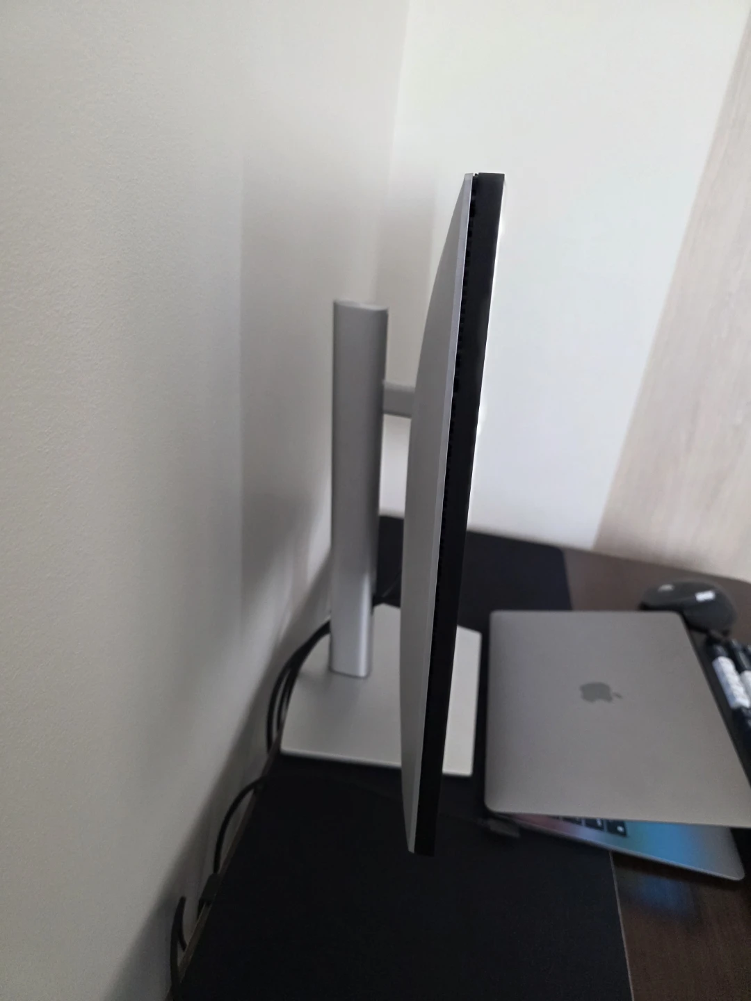 Dell UltraSharp 27 QHD Monitor U2722DE - photo 4