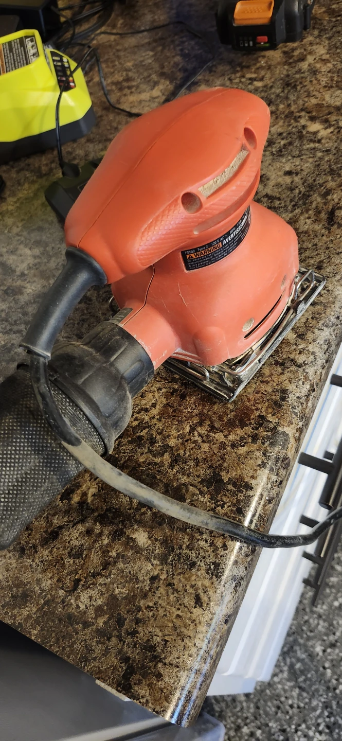 Black & Decker Orbital Sander - photo 3