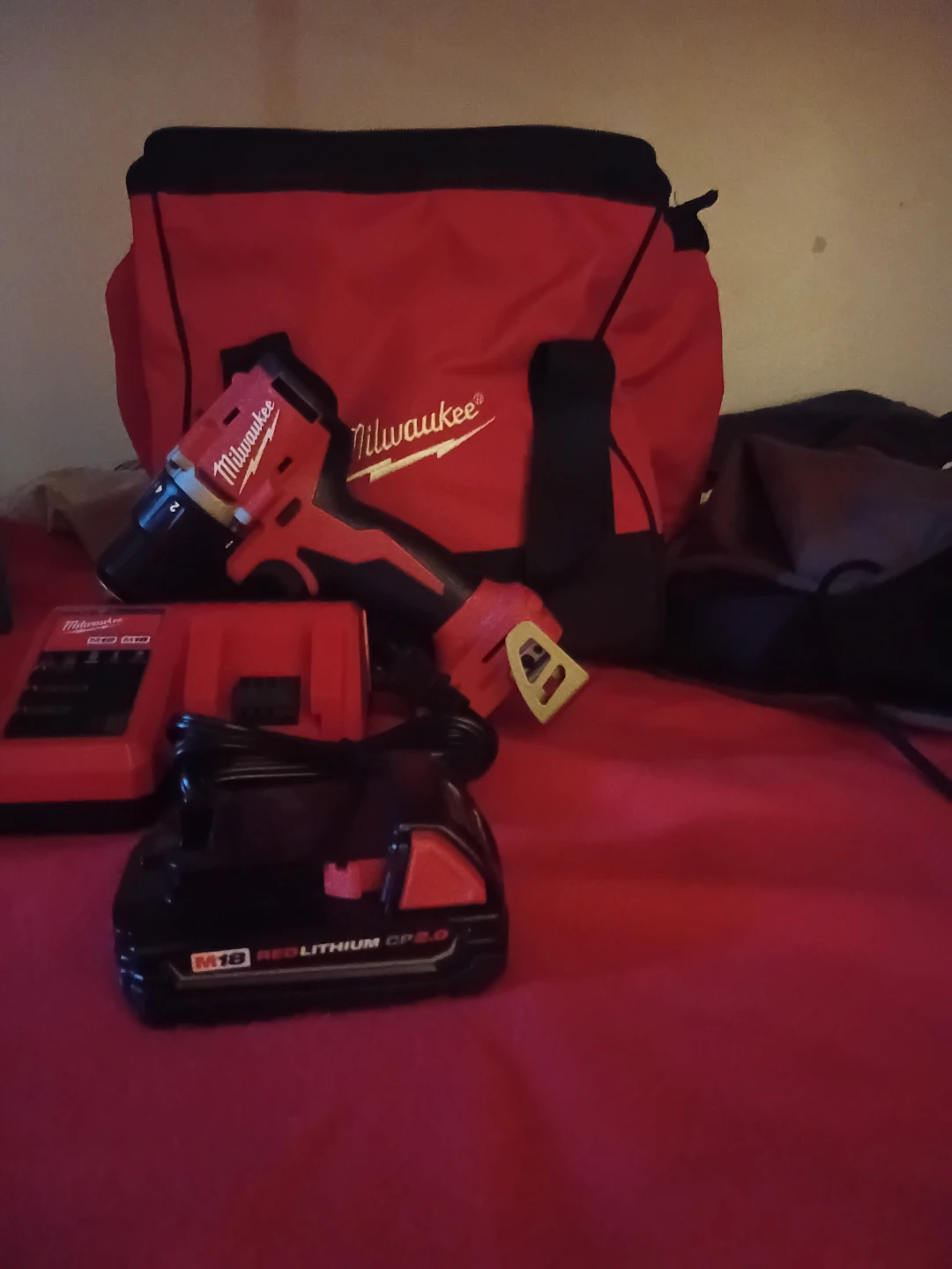 Milwaukee M18 Cordless Drill Kit with Bag
