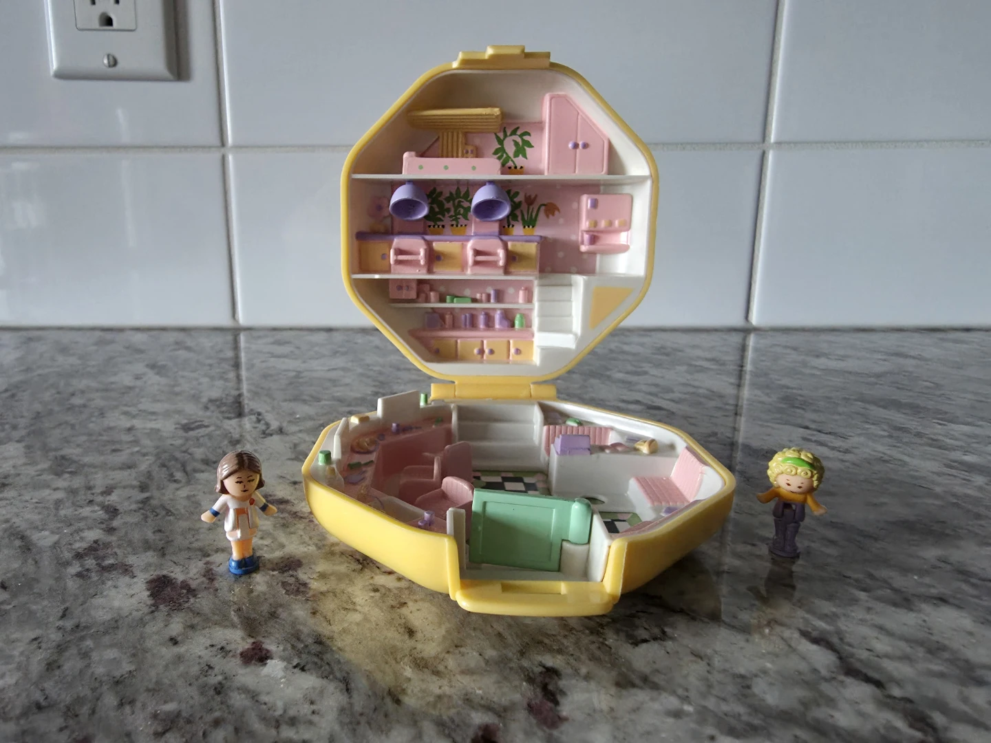 1990 Polly Pocket Hair Salon
