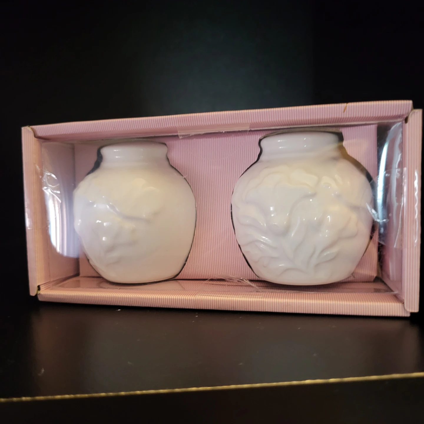 Salt & Pepper Shakers