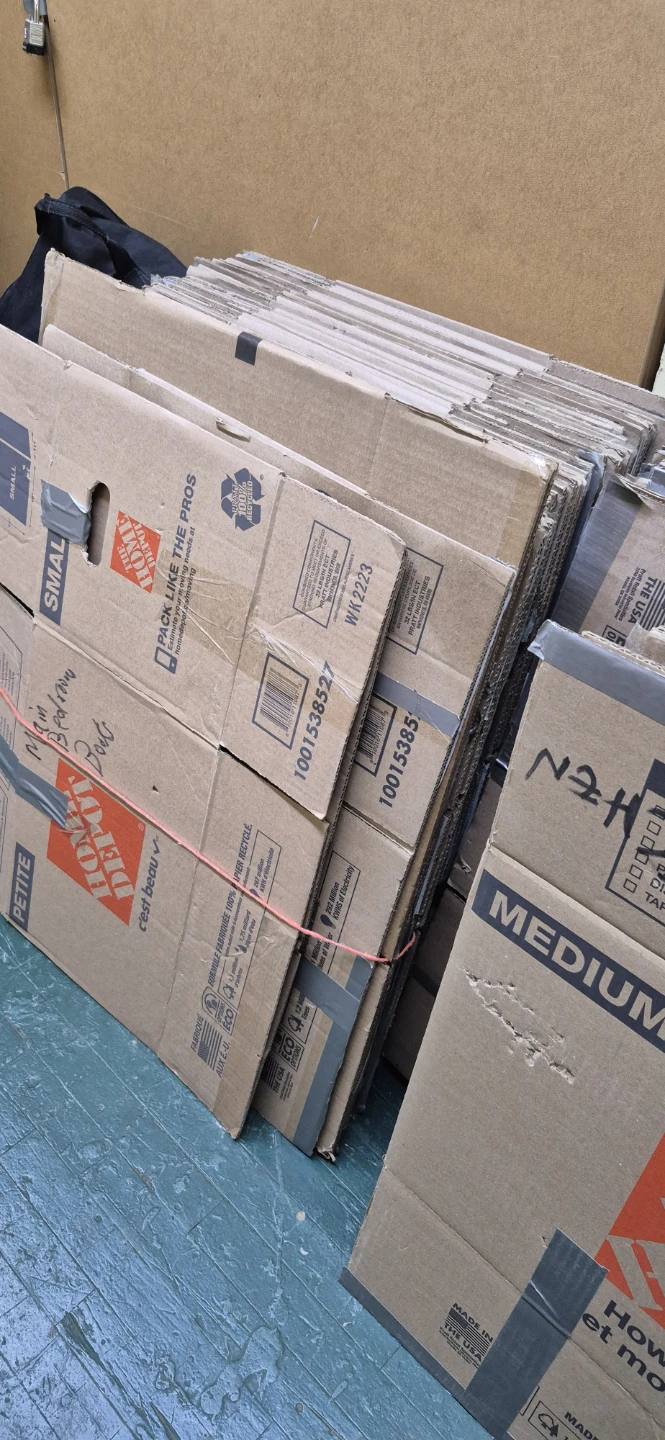 Moving boxes, 68 small, 12 medium - photo 3