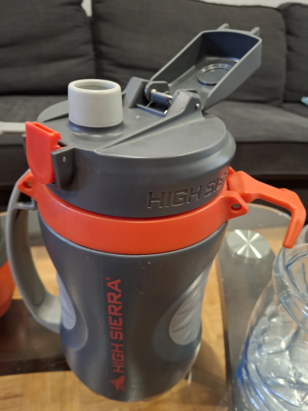 2 High Sierra +1 Arrow Home Products  Bottles - photo 3