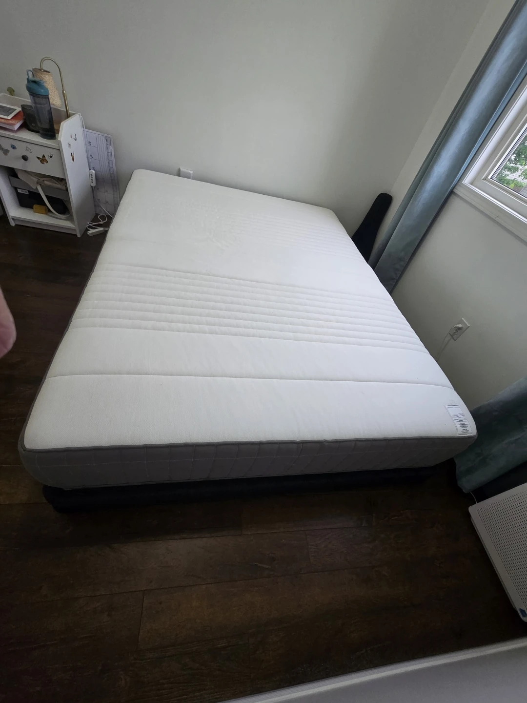 IKEA HAUGSVAR Queen Mattress + box spring - photo 5