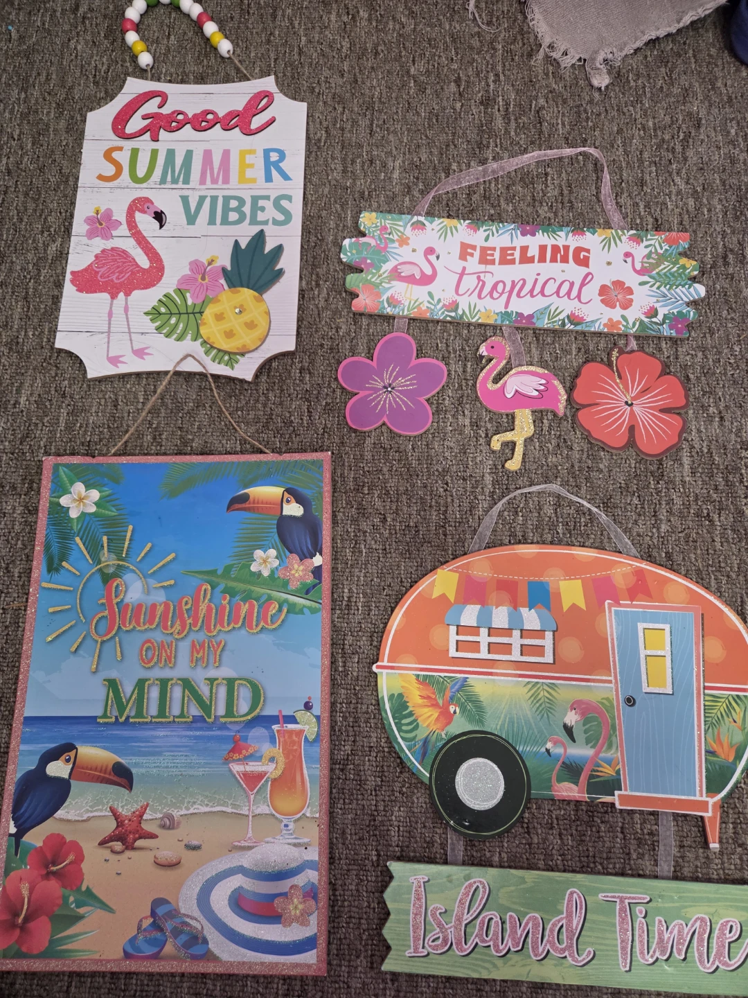 Summer Vibes & Tropical Decor Signs Set