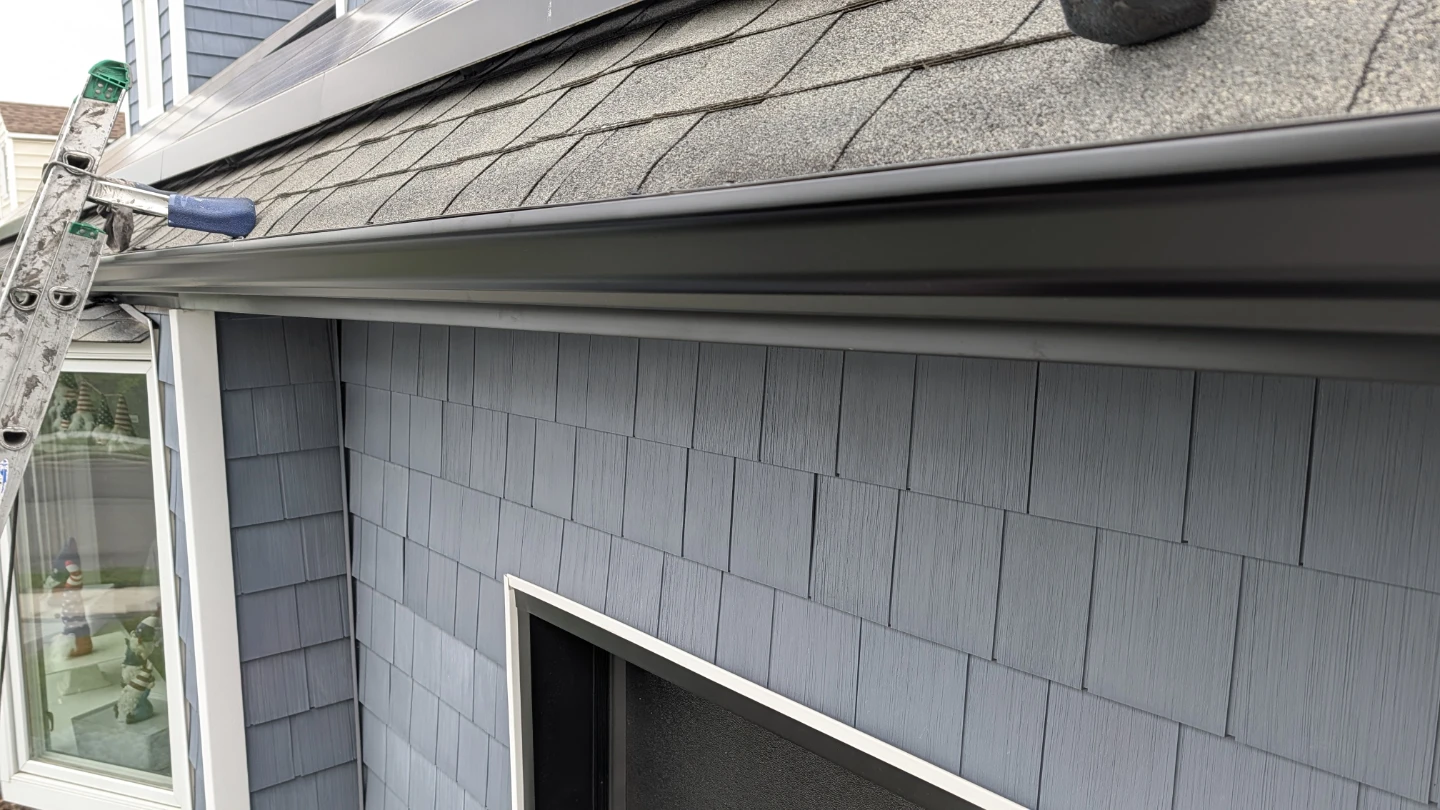 Seamless Gutter Section - photo 4