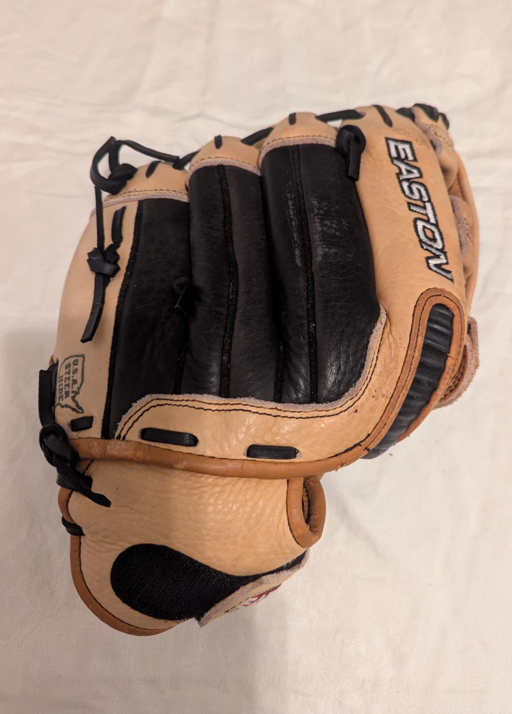 Easton TB 81 Pro Youth Series Travel Ball 12" Baseball Glove - photo 3