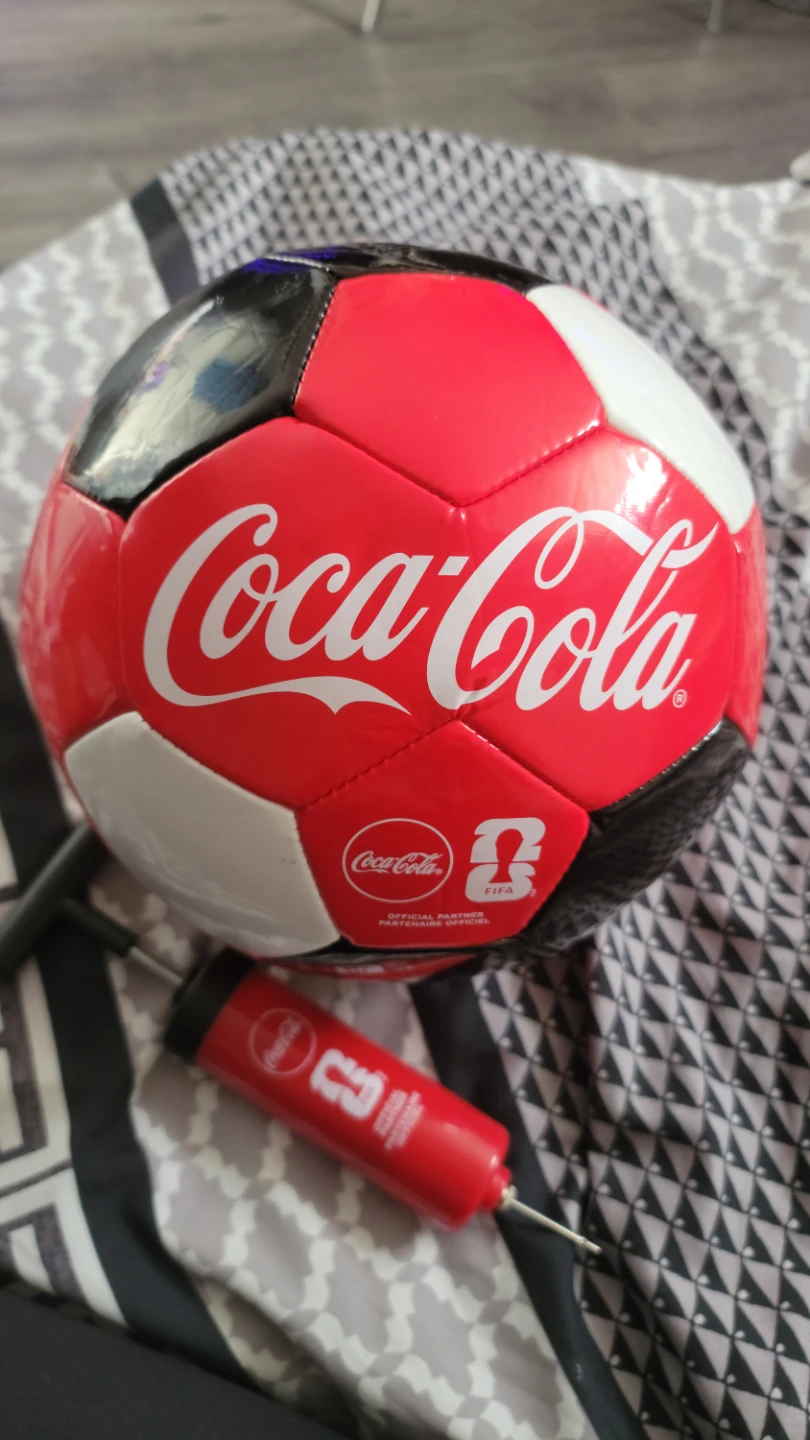 Coca-Cola Fifa World Cup 2026 Soccer Ball with Pump - New!