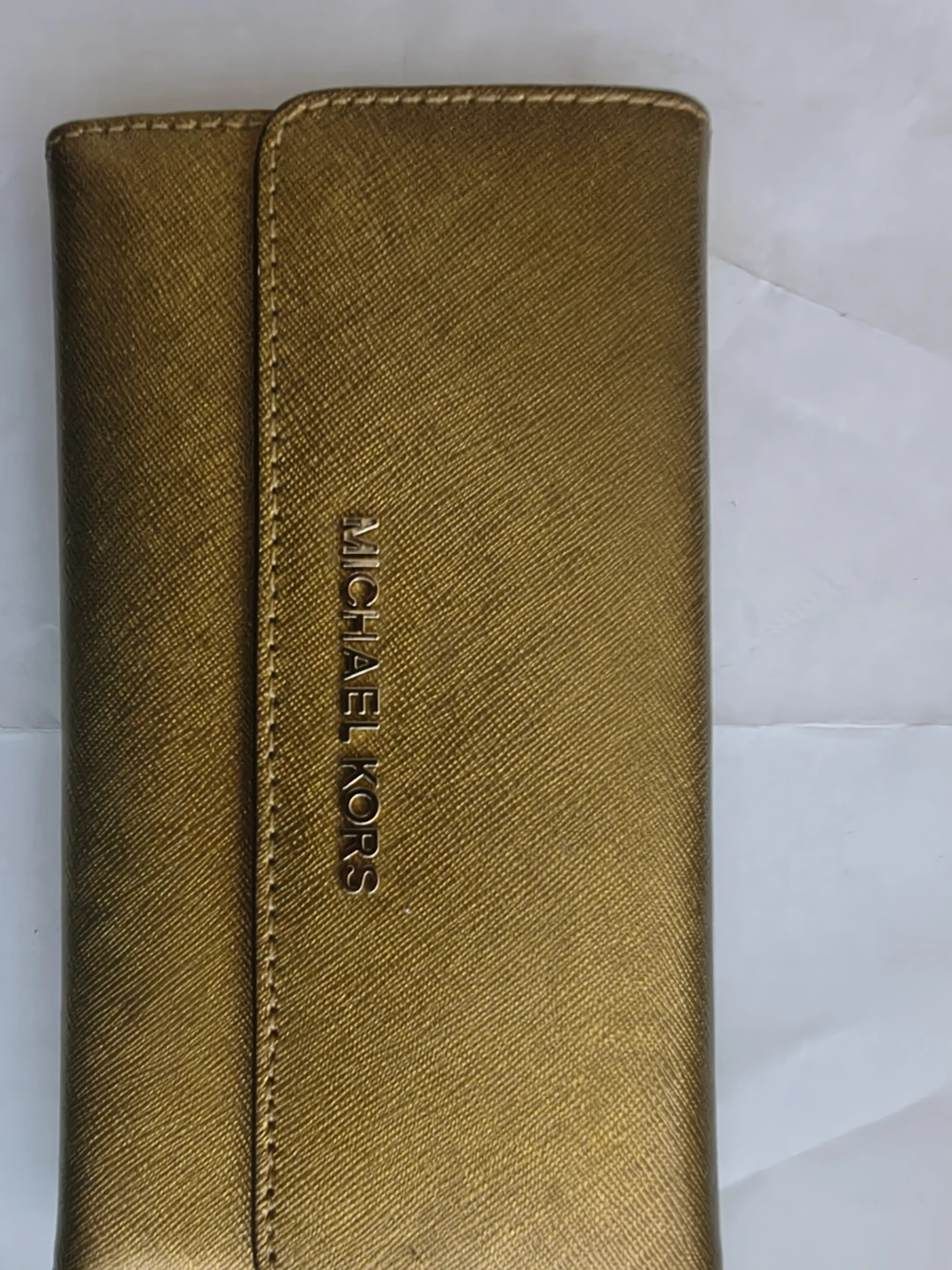 Authentic luxury Michael Kors Gold  Trifold Wallet NEW!!!!
