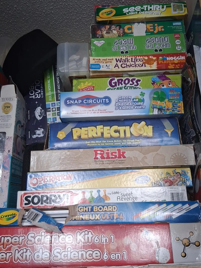 Crayola See-Thru Light Designer & Assorted Board Games