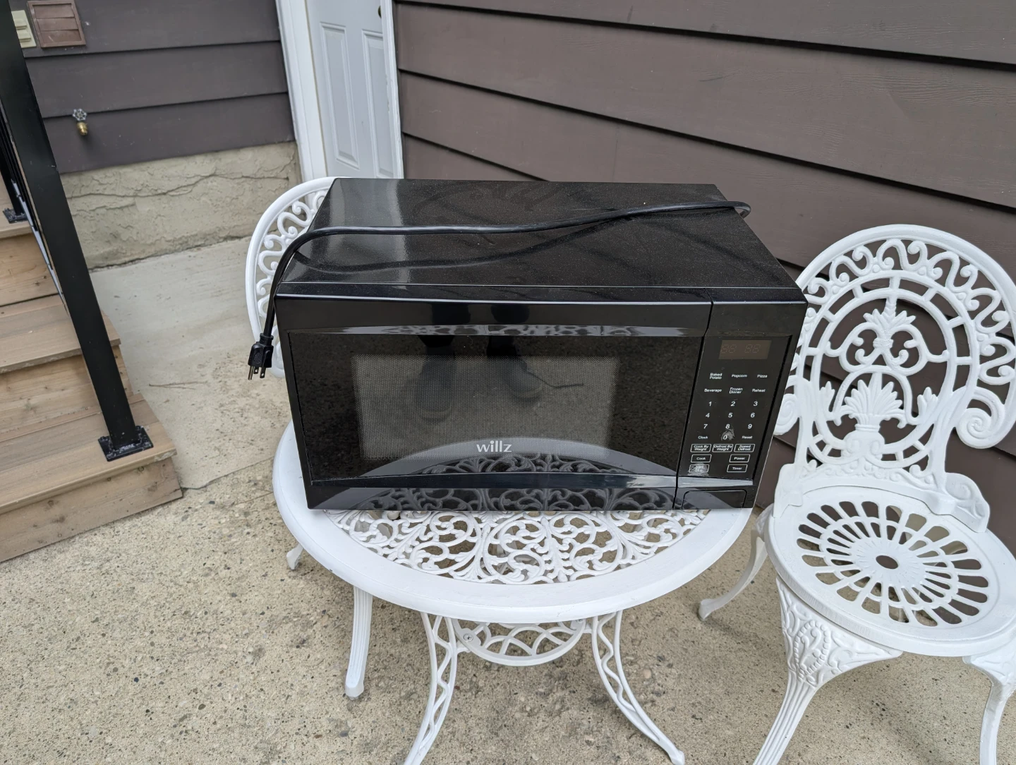 Willz Microwave Oven WLCMD211BK-10 1000W