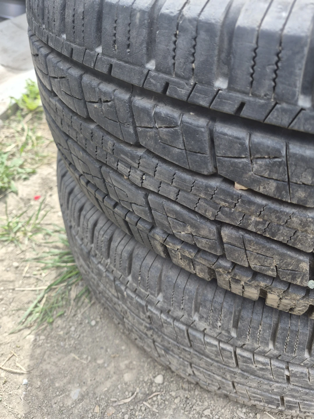 2 summer tires 245,75r16 - photo 3