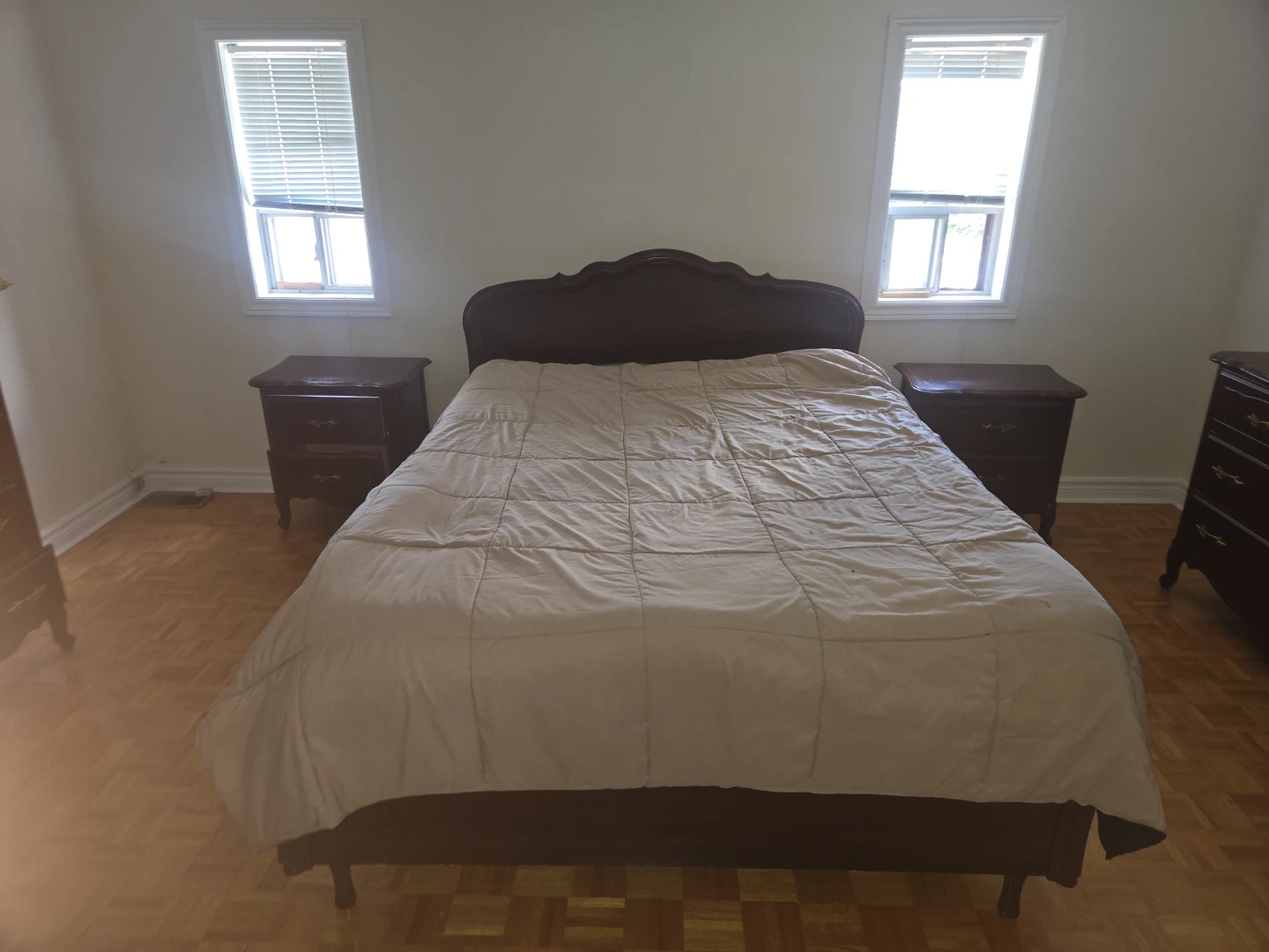 Cherry Wood Bedroom Set - 5 Pieces