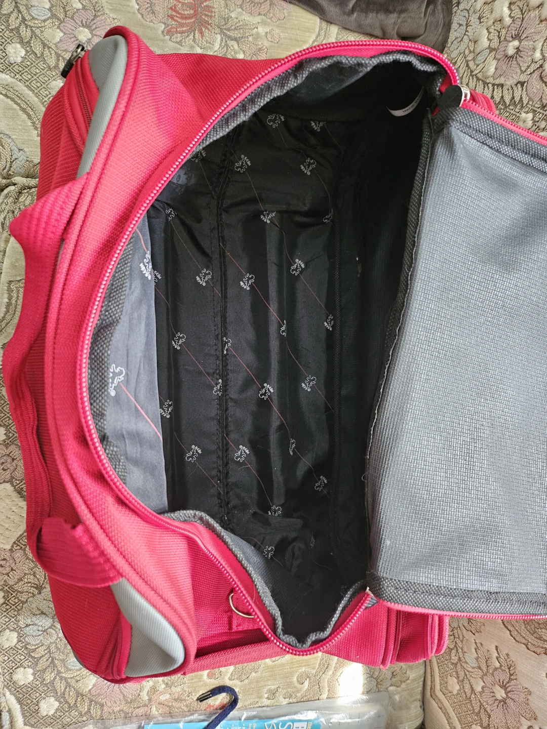 Hey's Rolling Duffel Bag - Red - photo 2