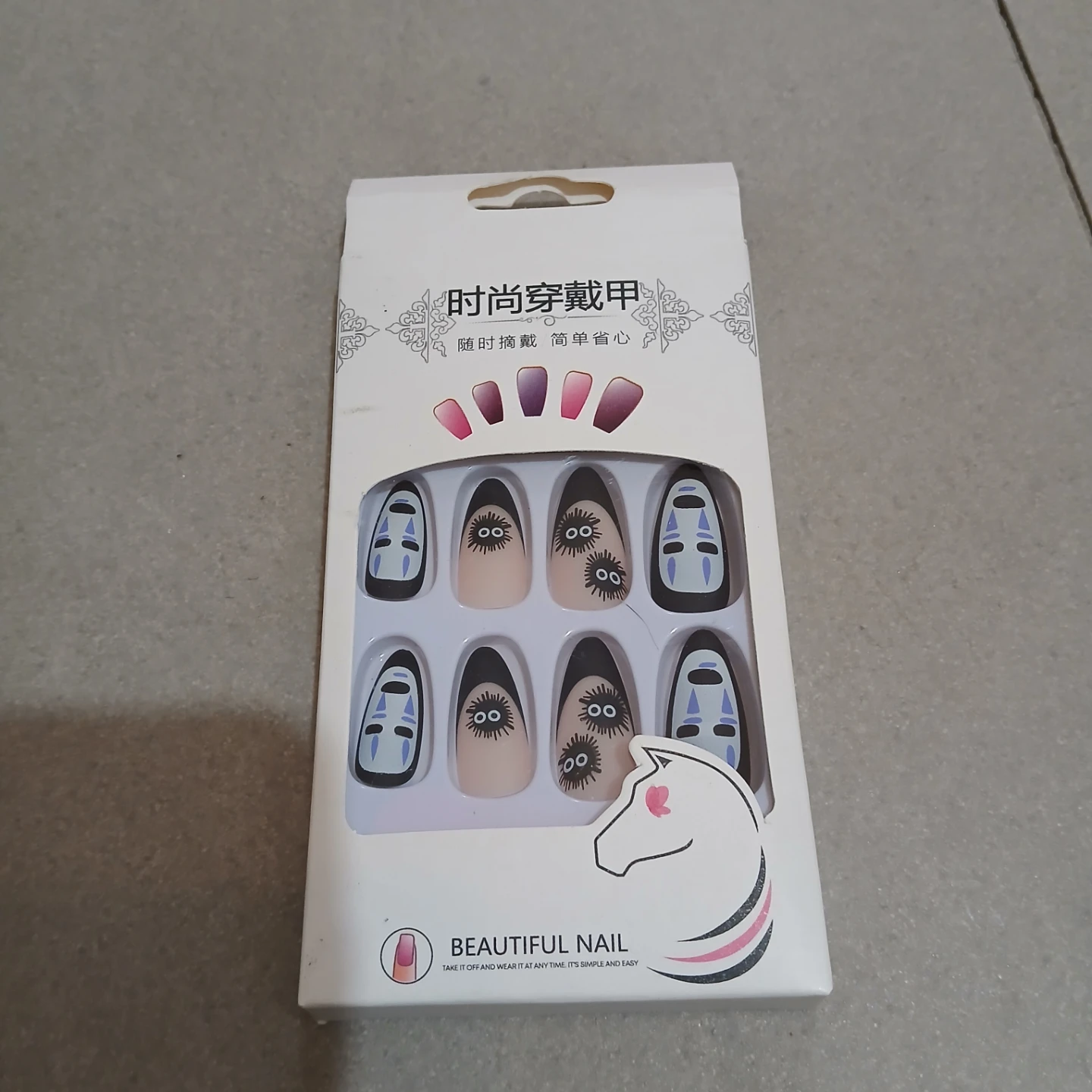 ⚽ Spirited Away Themed Nails Set