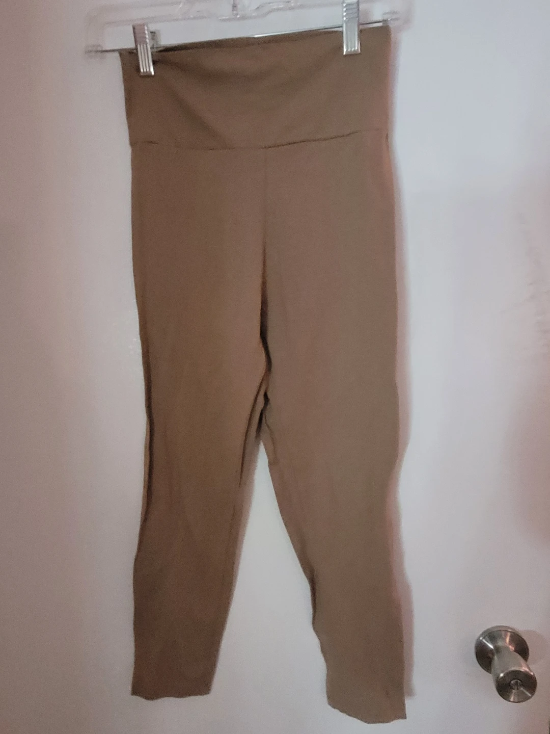 Women's Beige Cropped Leggings - photo 2