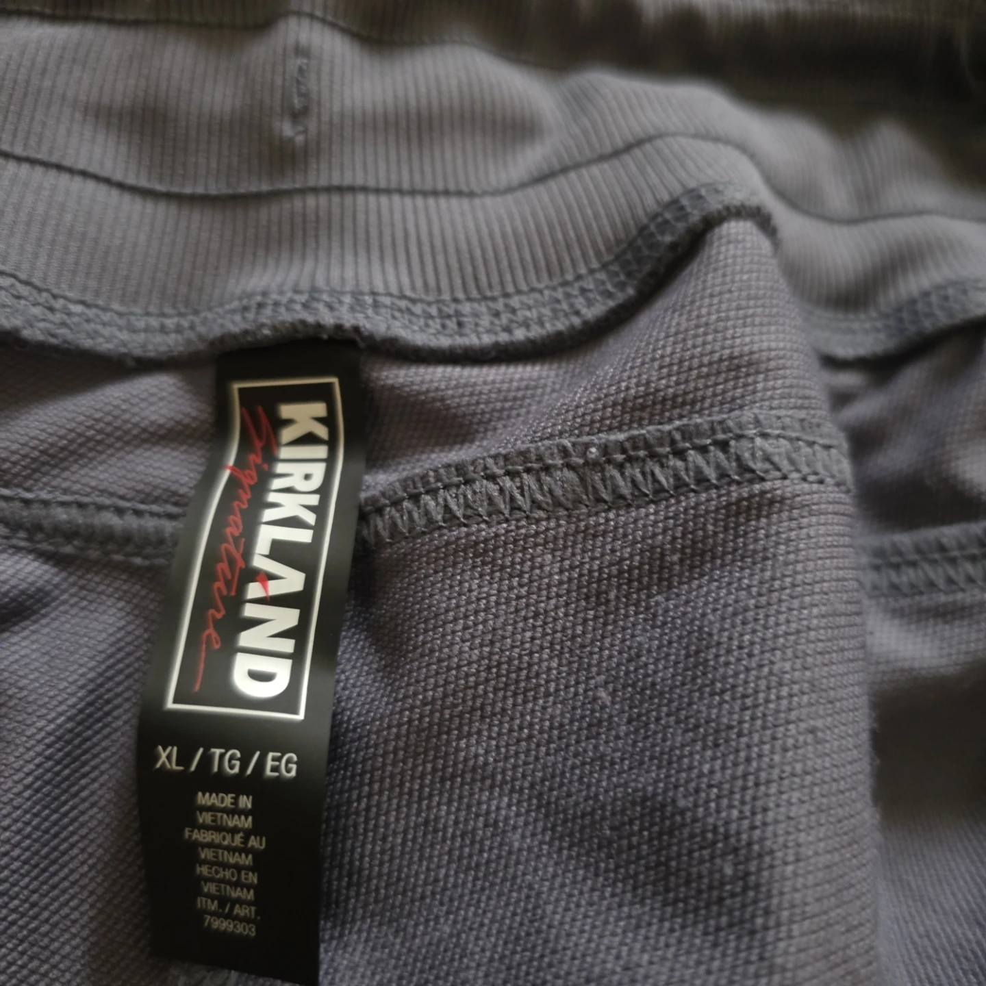 Kirkland Signature Grey Athletic Capris⚽ - photo 3