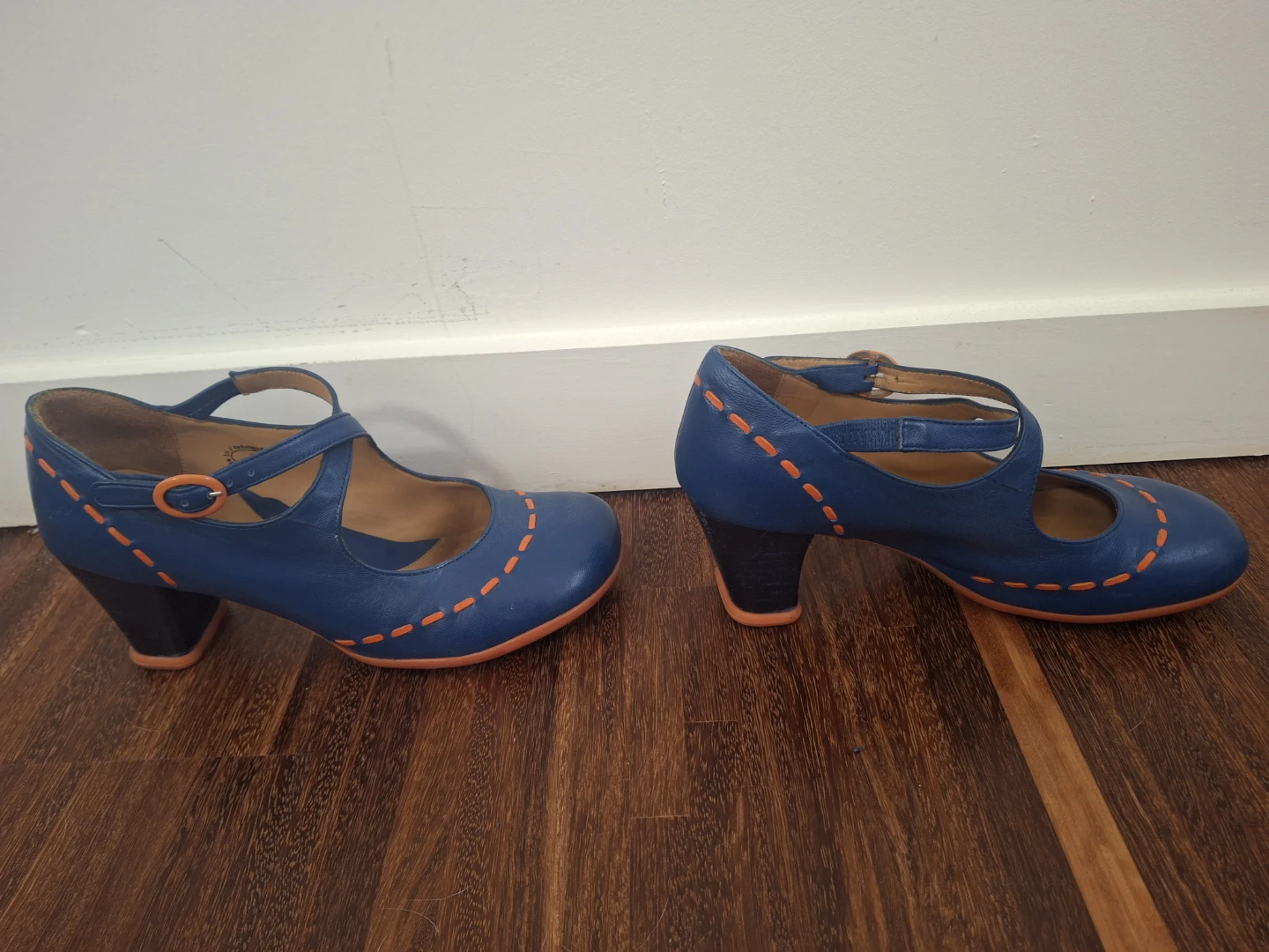 Fluevog "Malibran" Blue/Orange Size 9 - photo 4