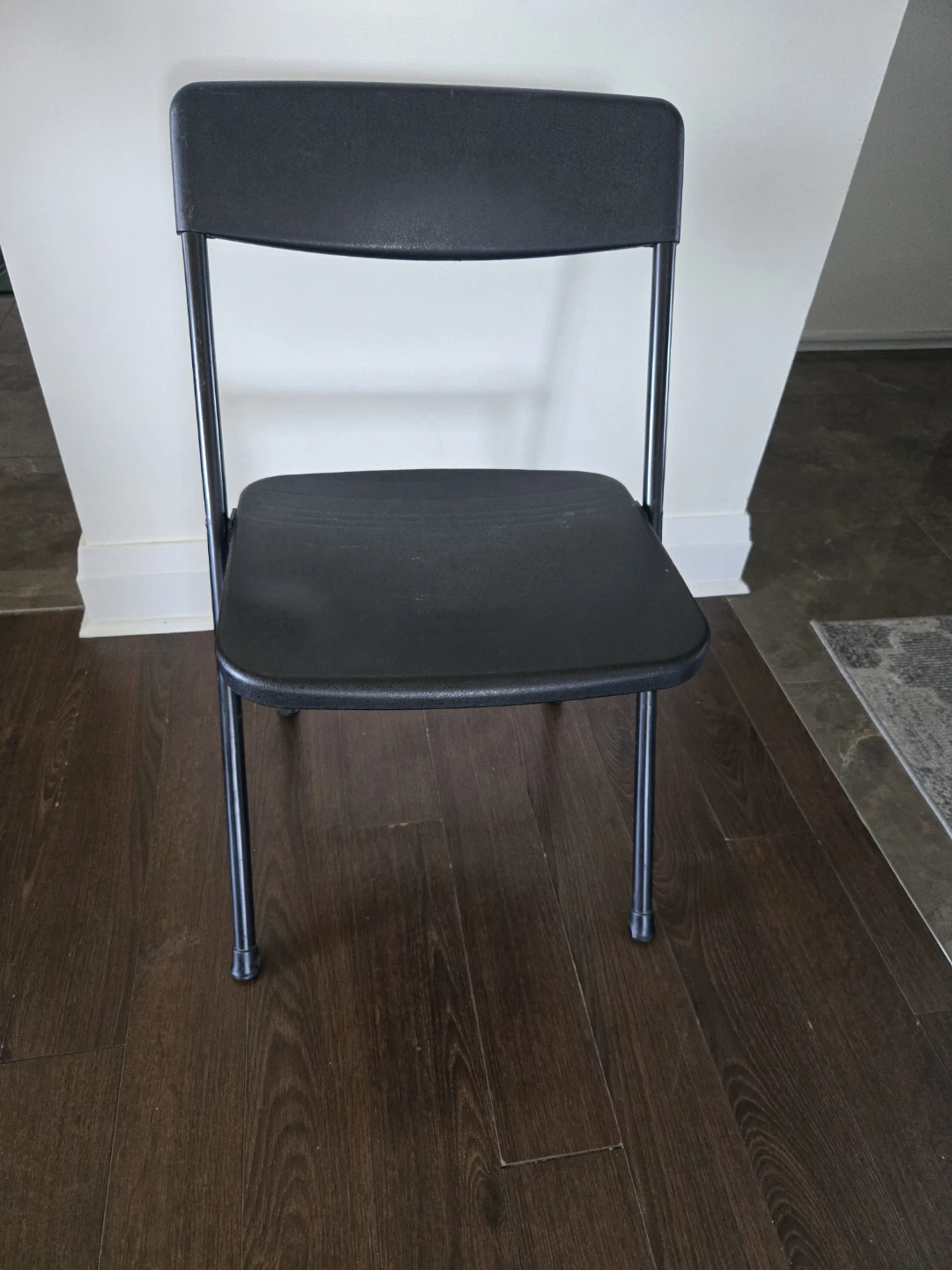 Black Folding Chair ⚽