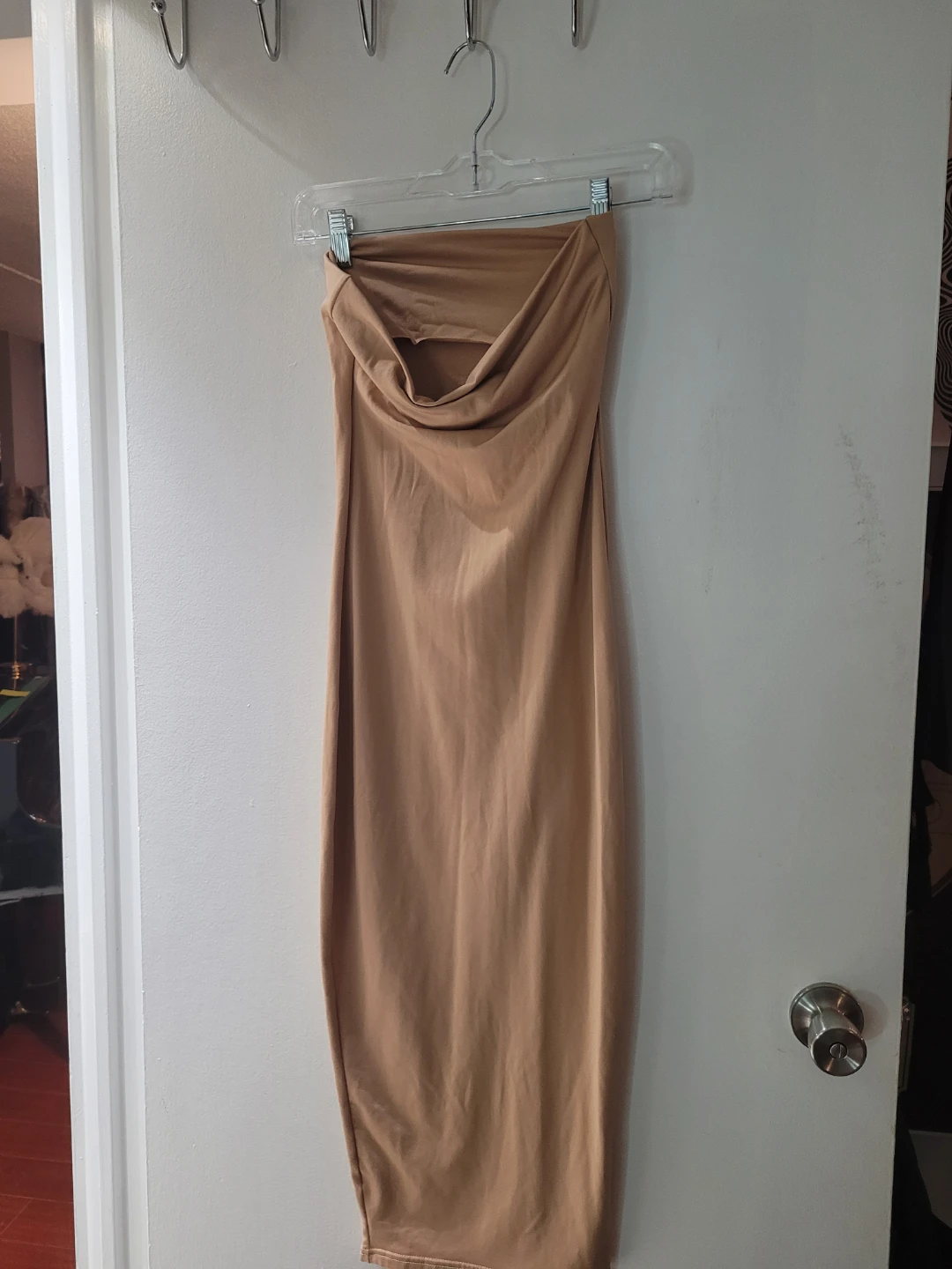 Tan strapless bodycon midi dress - photo 2
