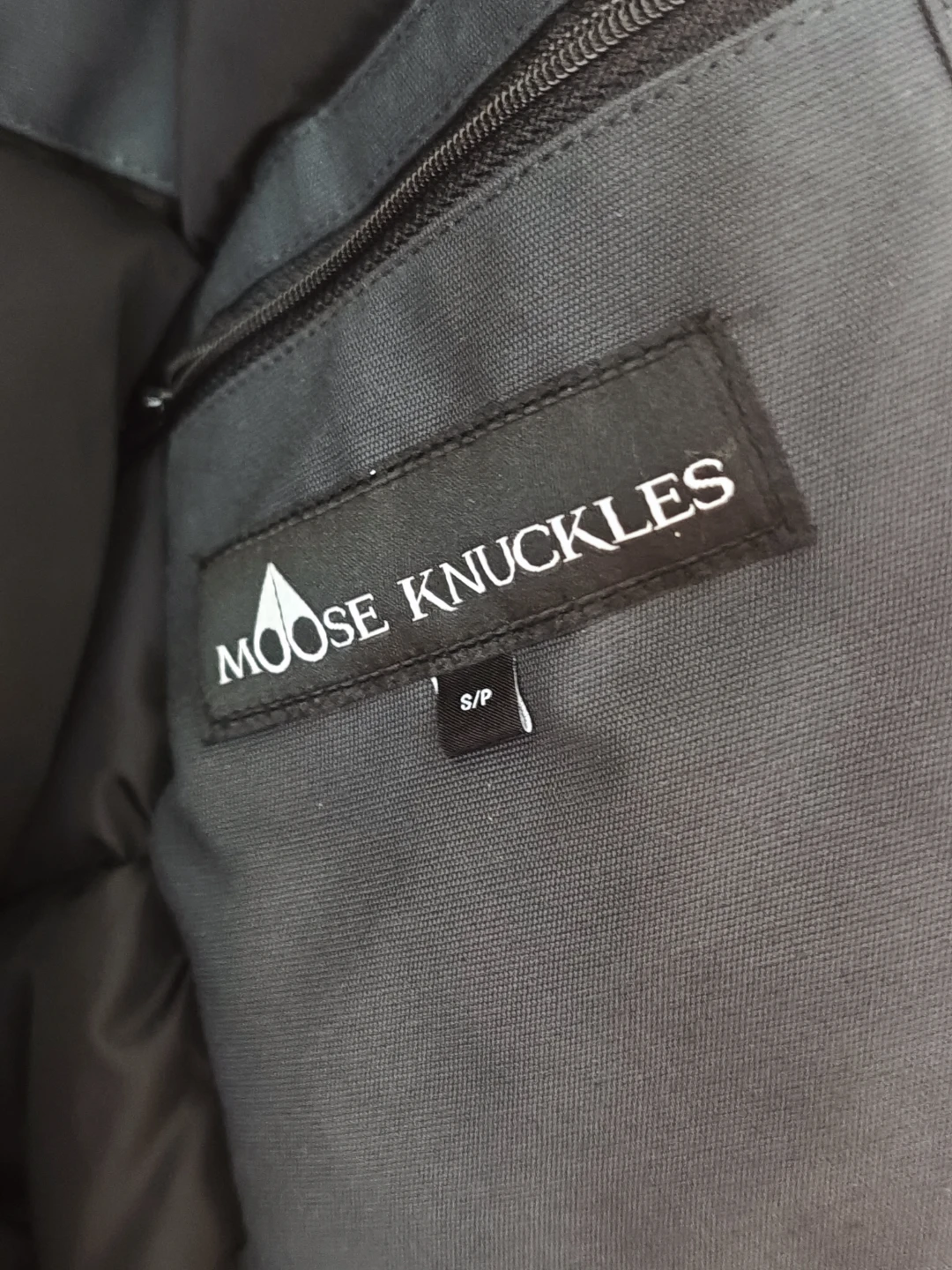 Moose Knuckles Down Filled bomber jacket - photo 5