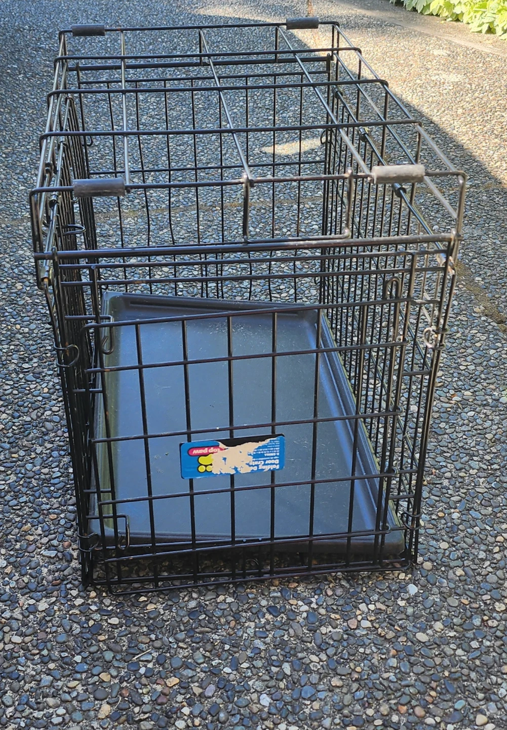 Dog's crate  & Dog's carrier bag