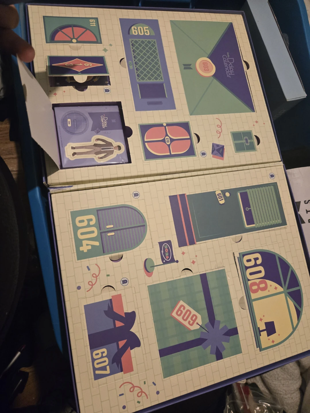 BTS 'The Day Calendar' 2022 Limited Edition - photo 2
