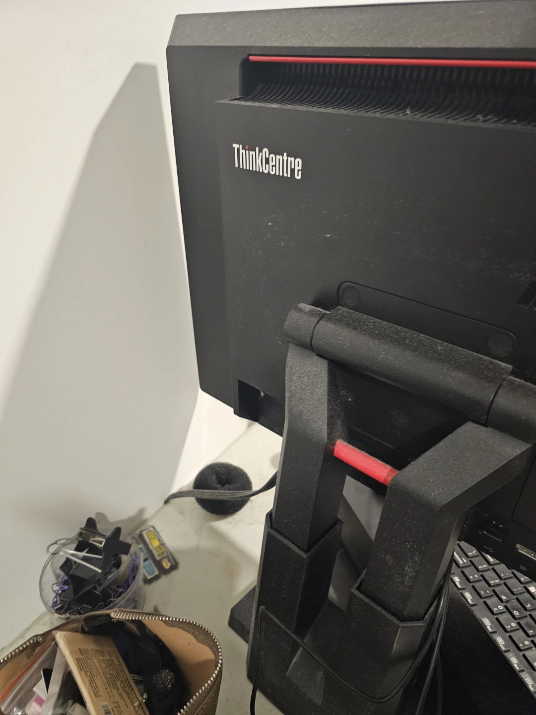 Lenovo ThinkCentre All-in-One Computer - photo 4