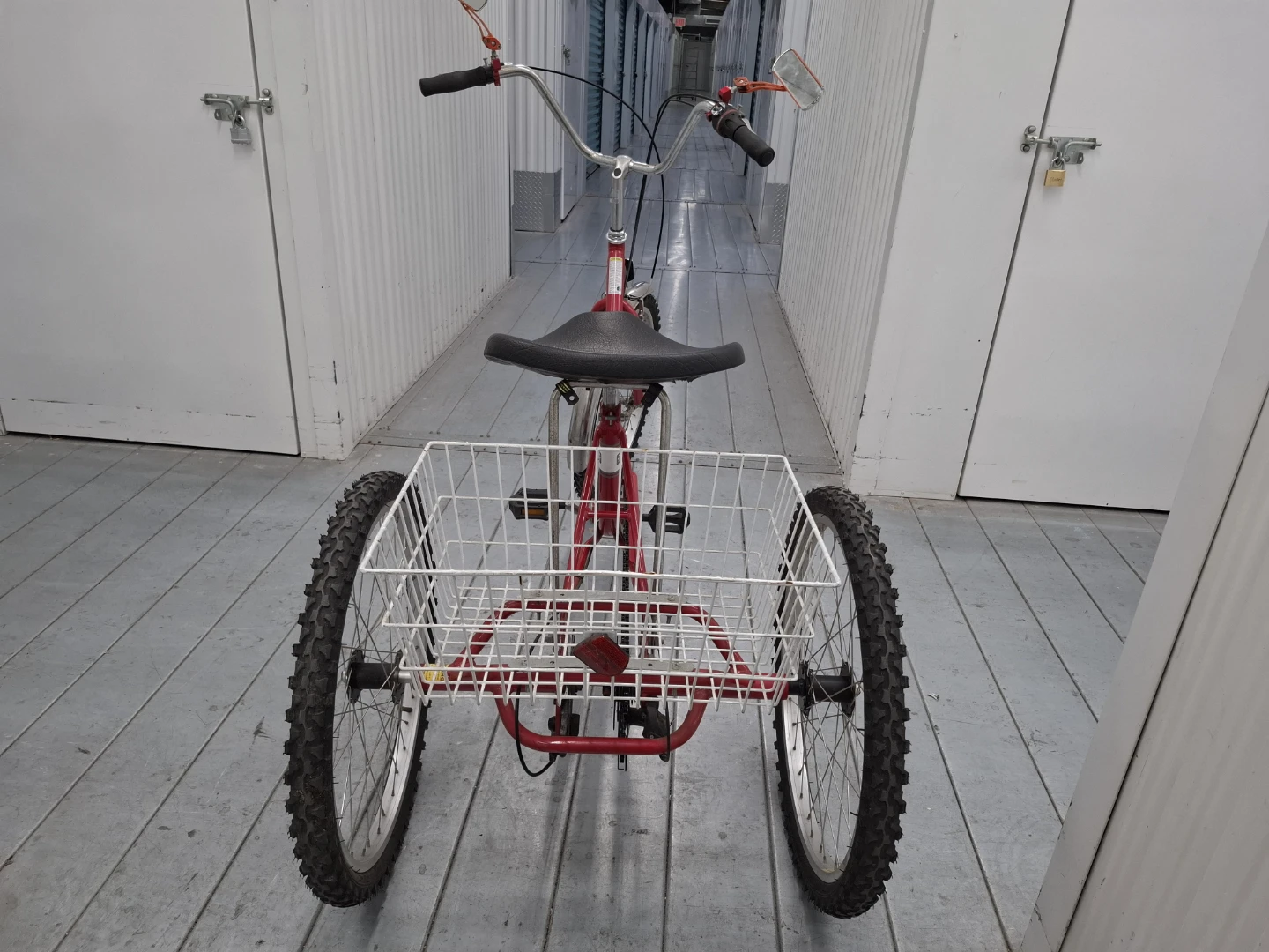 Red Sun Tricycle with Basket - photo 3