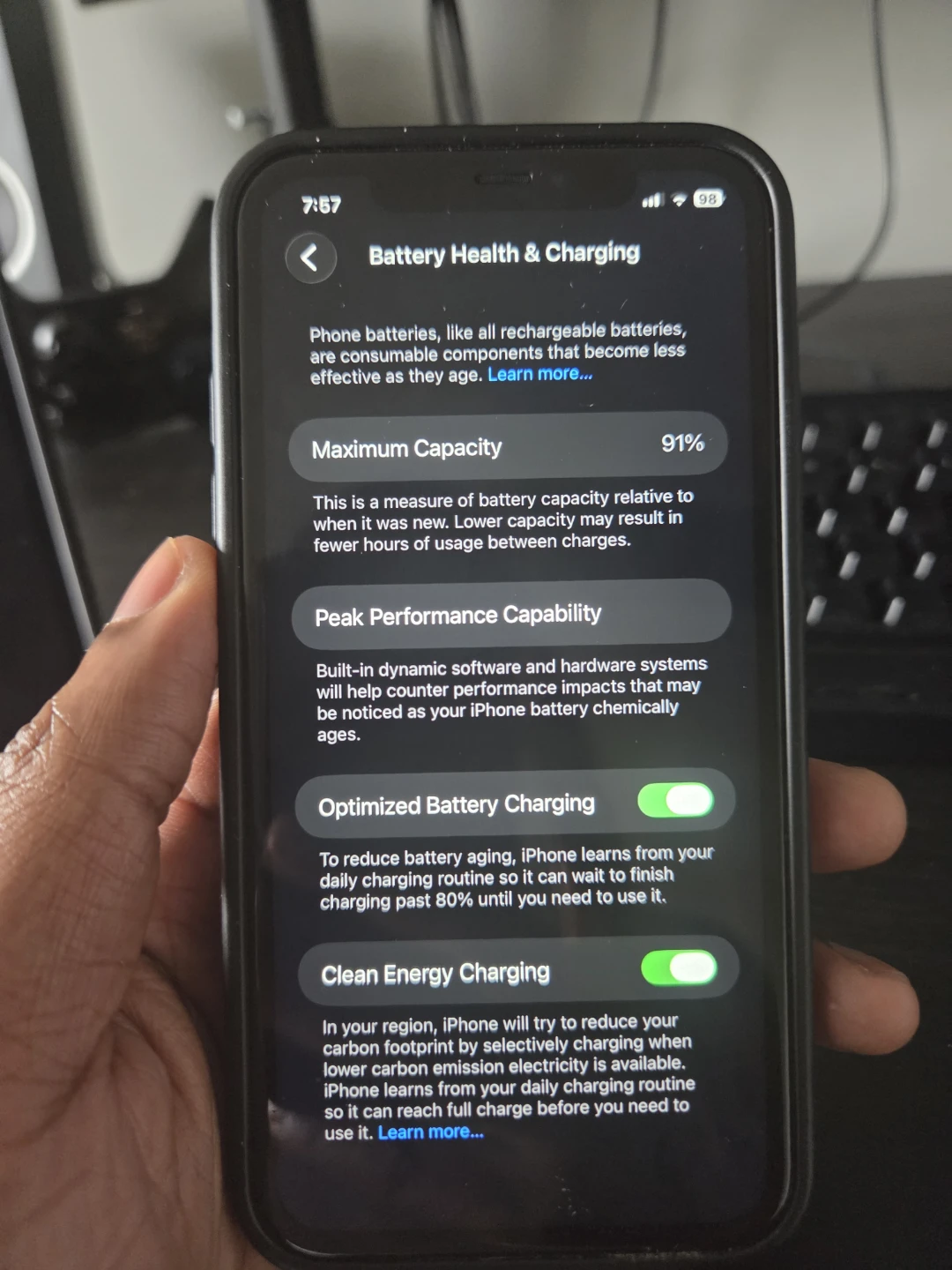 Apple iPhone 11 - Black 64GB