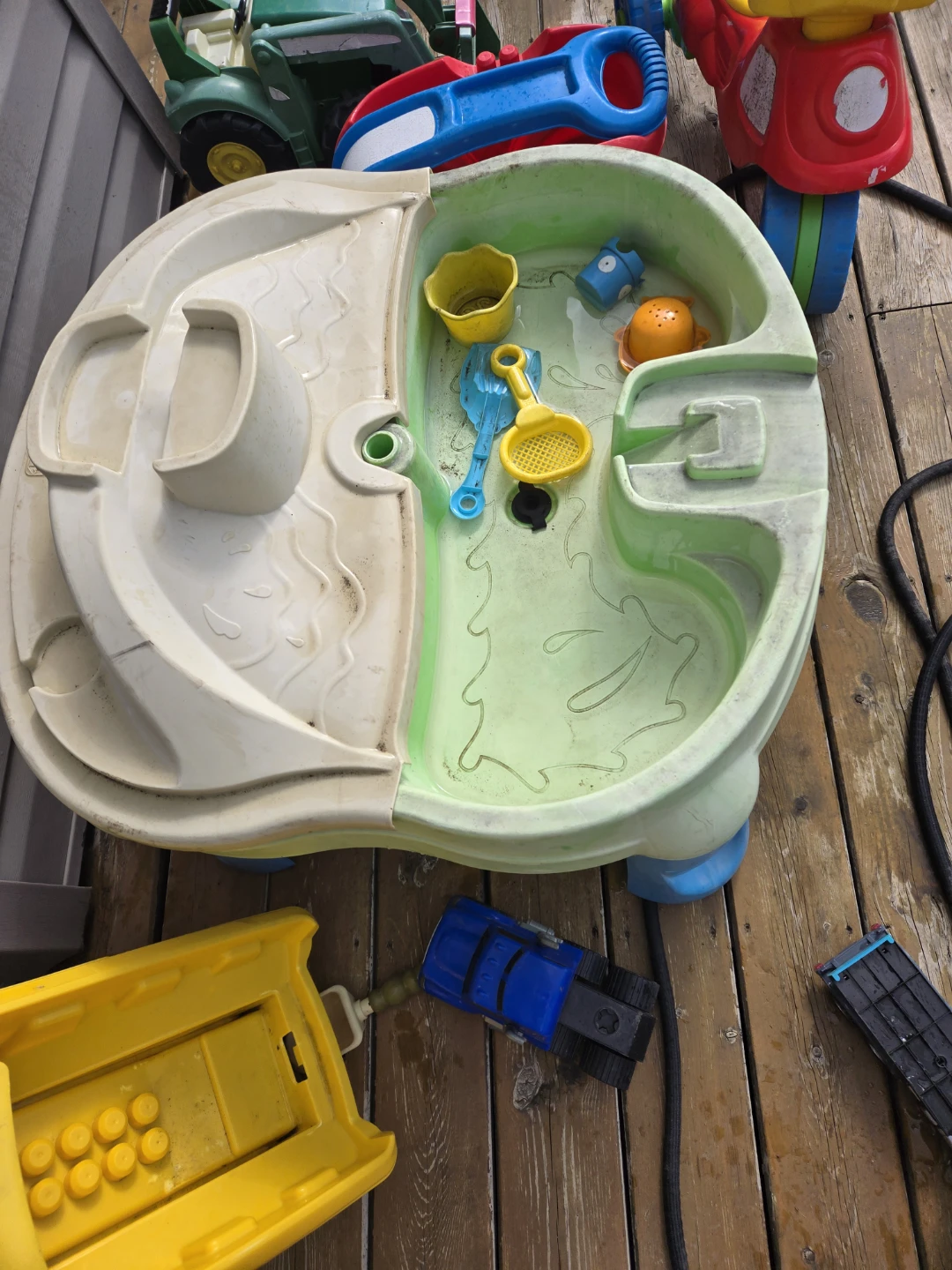 Assorted Kids' Outdoor Toys Bundle - photo 3