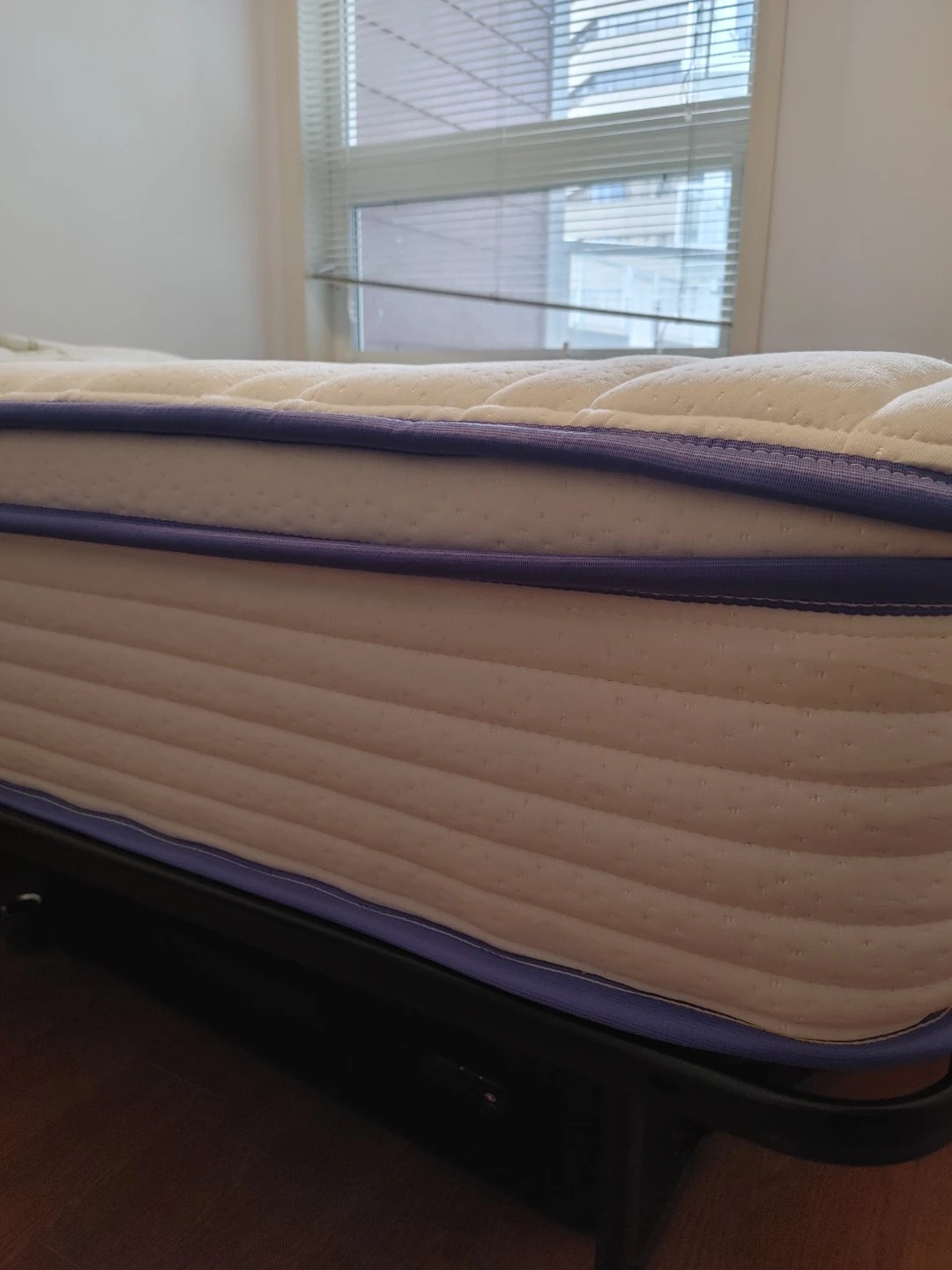 Full/Double Mattress - very clean (2 available) - photo 4
