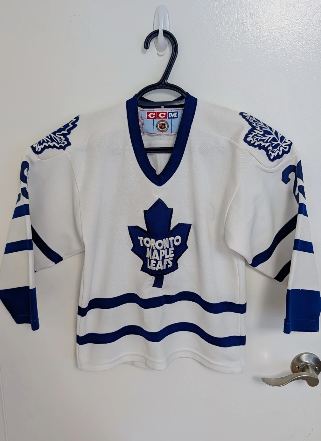 Toronto Maple Leafs Potvin #29 Jersey - Youth Size Small/Medium
