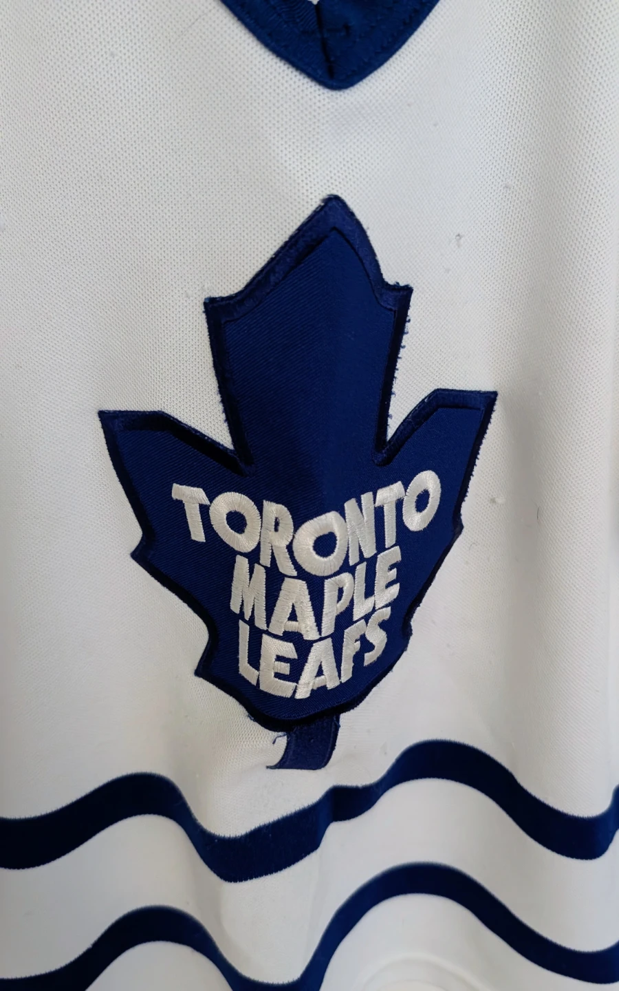 Toronto Maple Leafs Potvin #29 Jersey - Youth Size Small/Medium - photo 2
