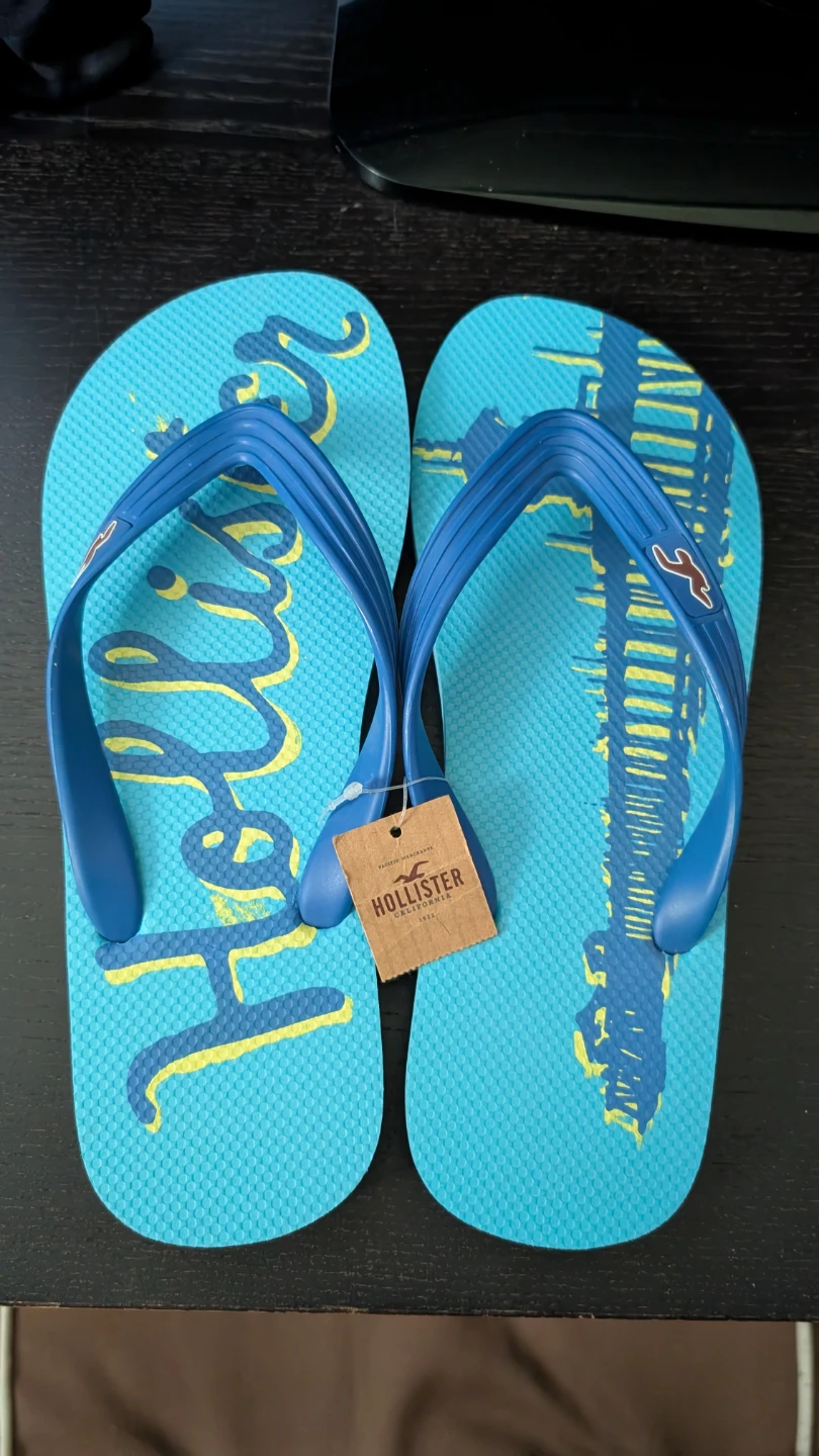 Hollister Dudes Flip Flops Medium Blue