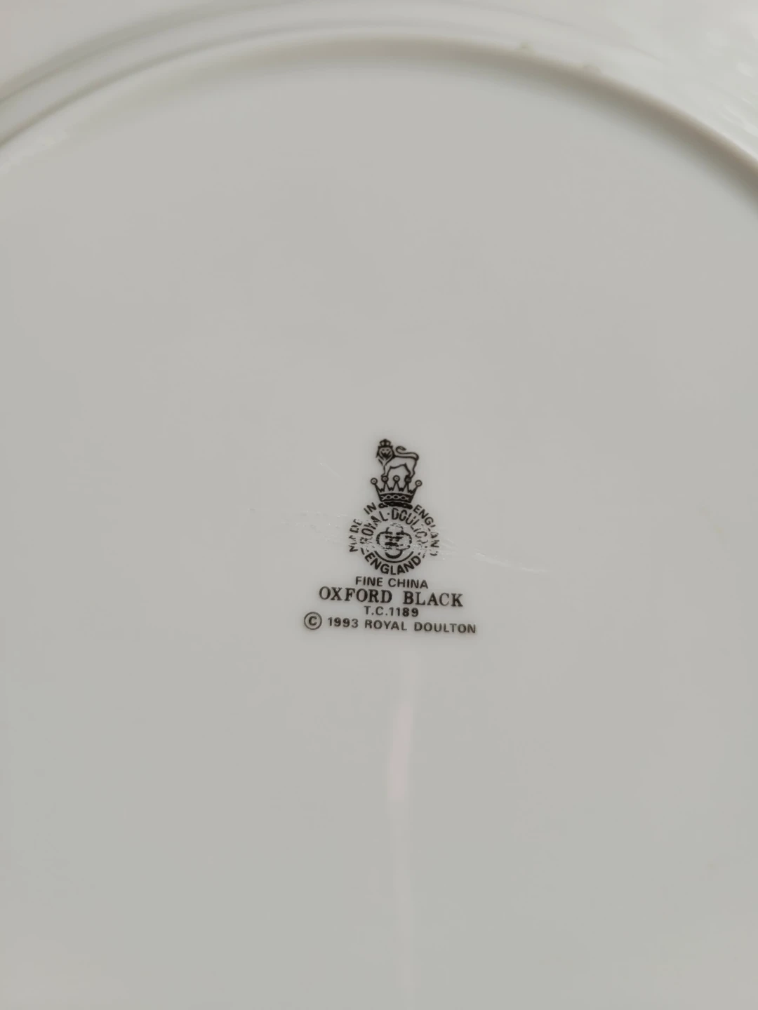 Royal Doult 5x6pc Setting Oxford Black + Teapot, Sugar & Creamer - photo 4