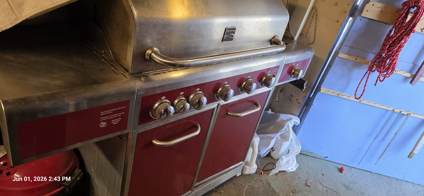 Kenmore Gas Grill - photo 3
