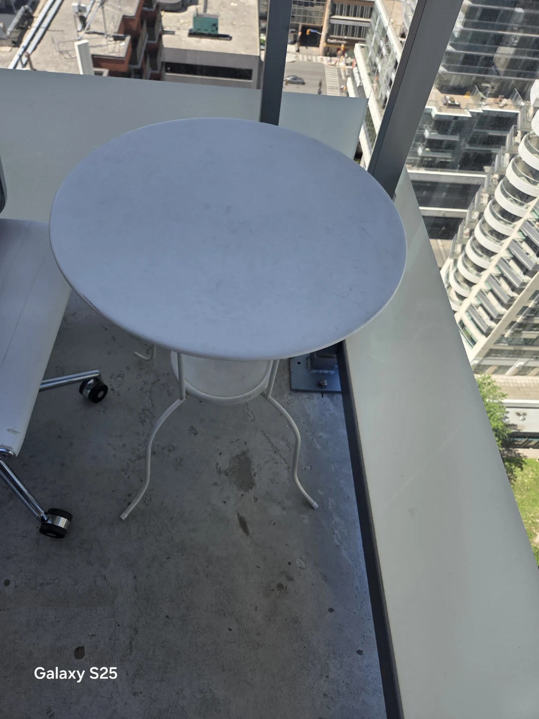 White Round Bistro Table - photo 2