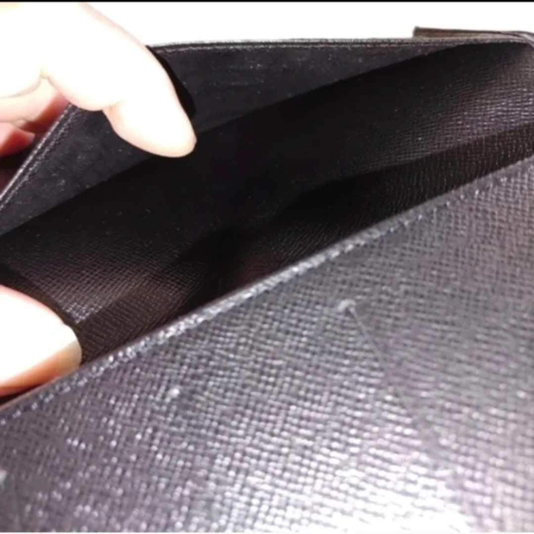 Louis Vuitton Epi Black Leather Wallet - photo 5