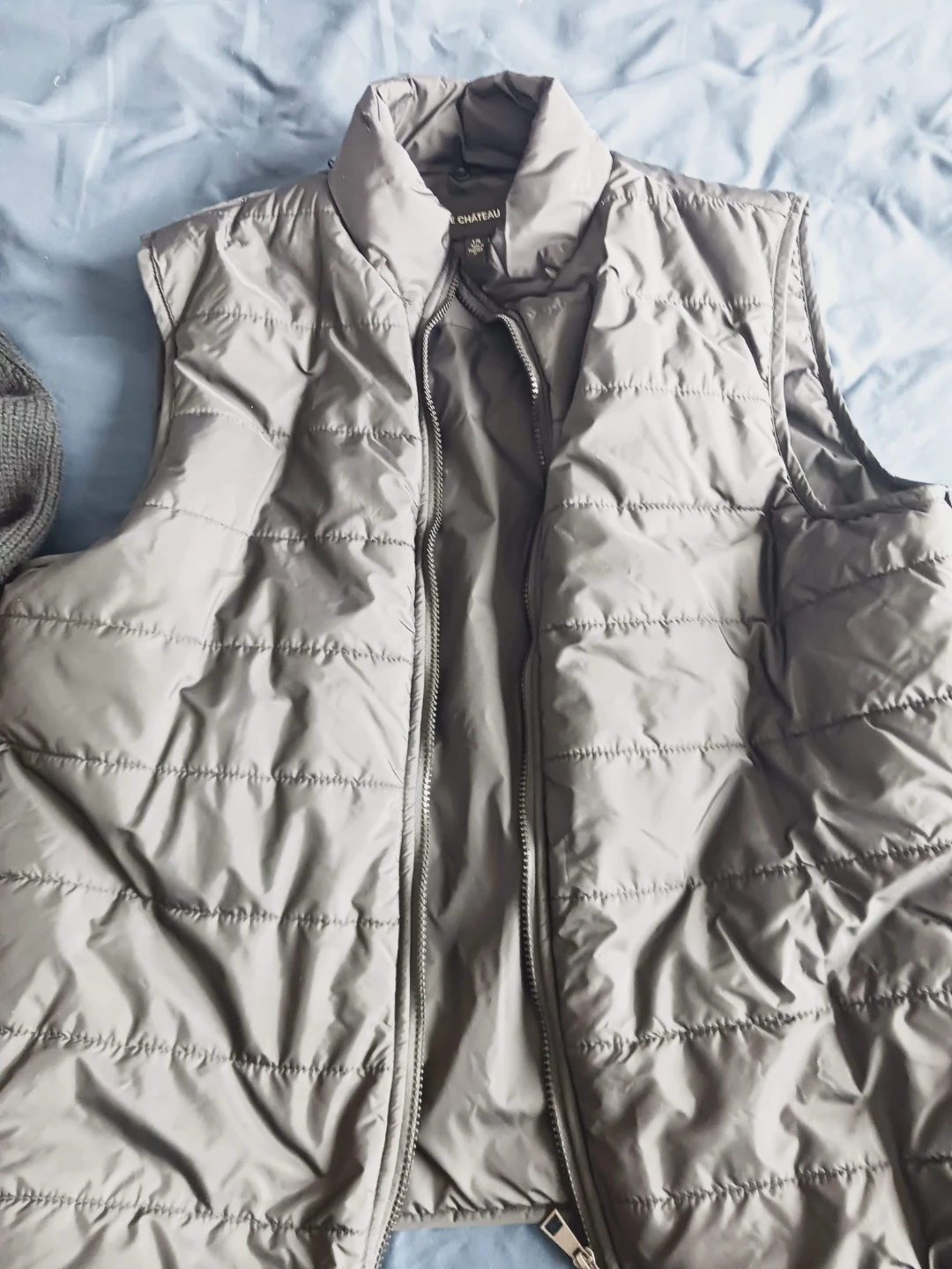 ⚽  LE CHÂTEAU puffer vest and cardigan set - photo 5