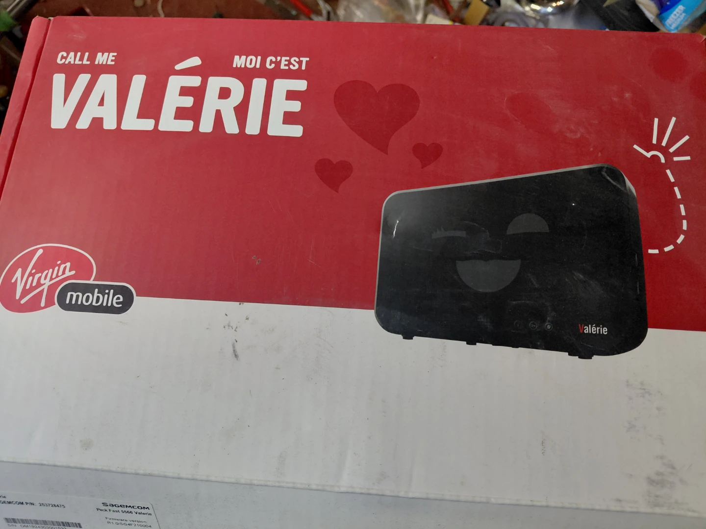 Virgin Mobile Sagemcom Pack Fast 5566 Valerie Router - photo 4