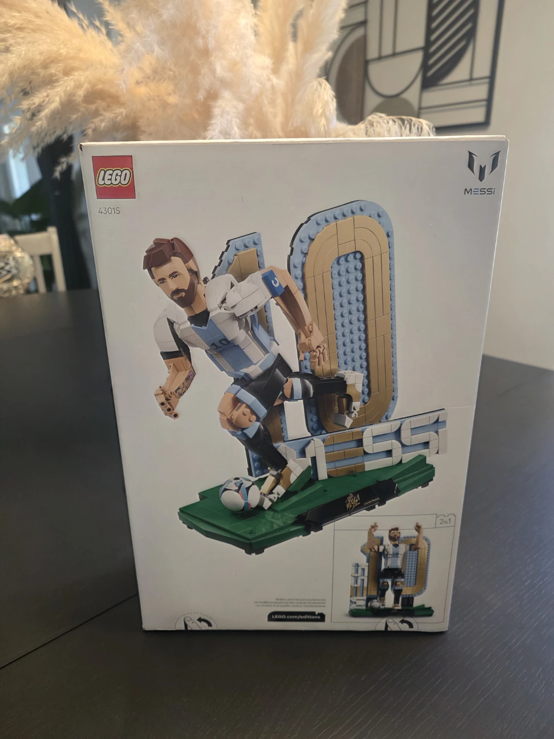 LEGO Lionel Messi - Soccer Legend Set 43015 - photo 4