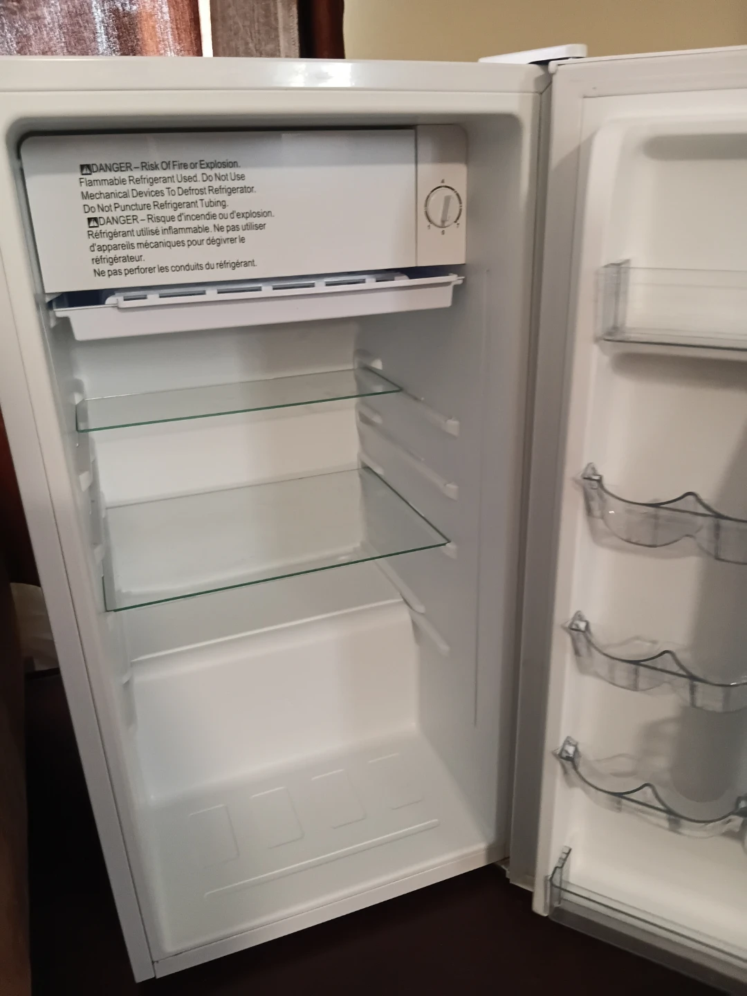 Galanz Mini Fridge it gets cold slowly