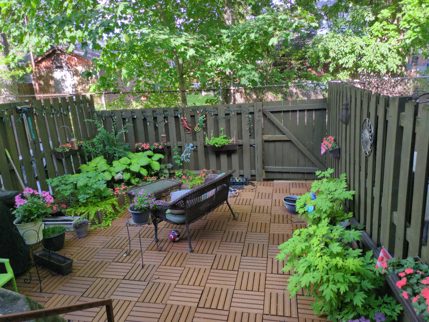 Aura deck tile with transition - Honey Teak - photo 5