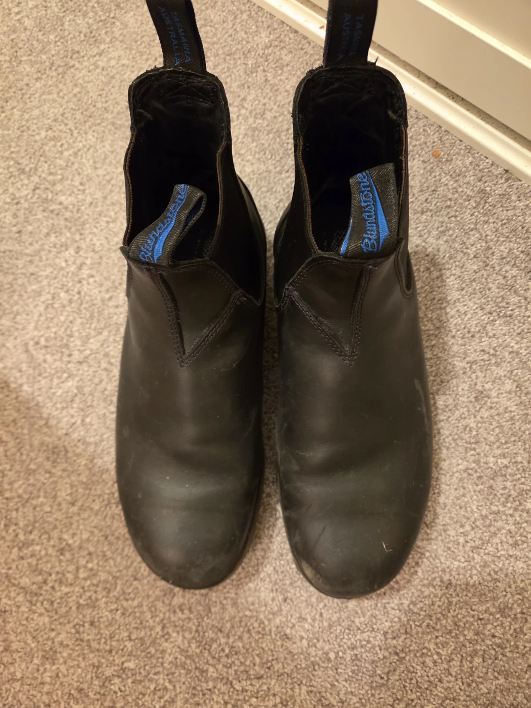 Blundstone Black Leather Chelsea Boots