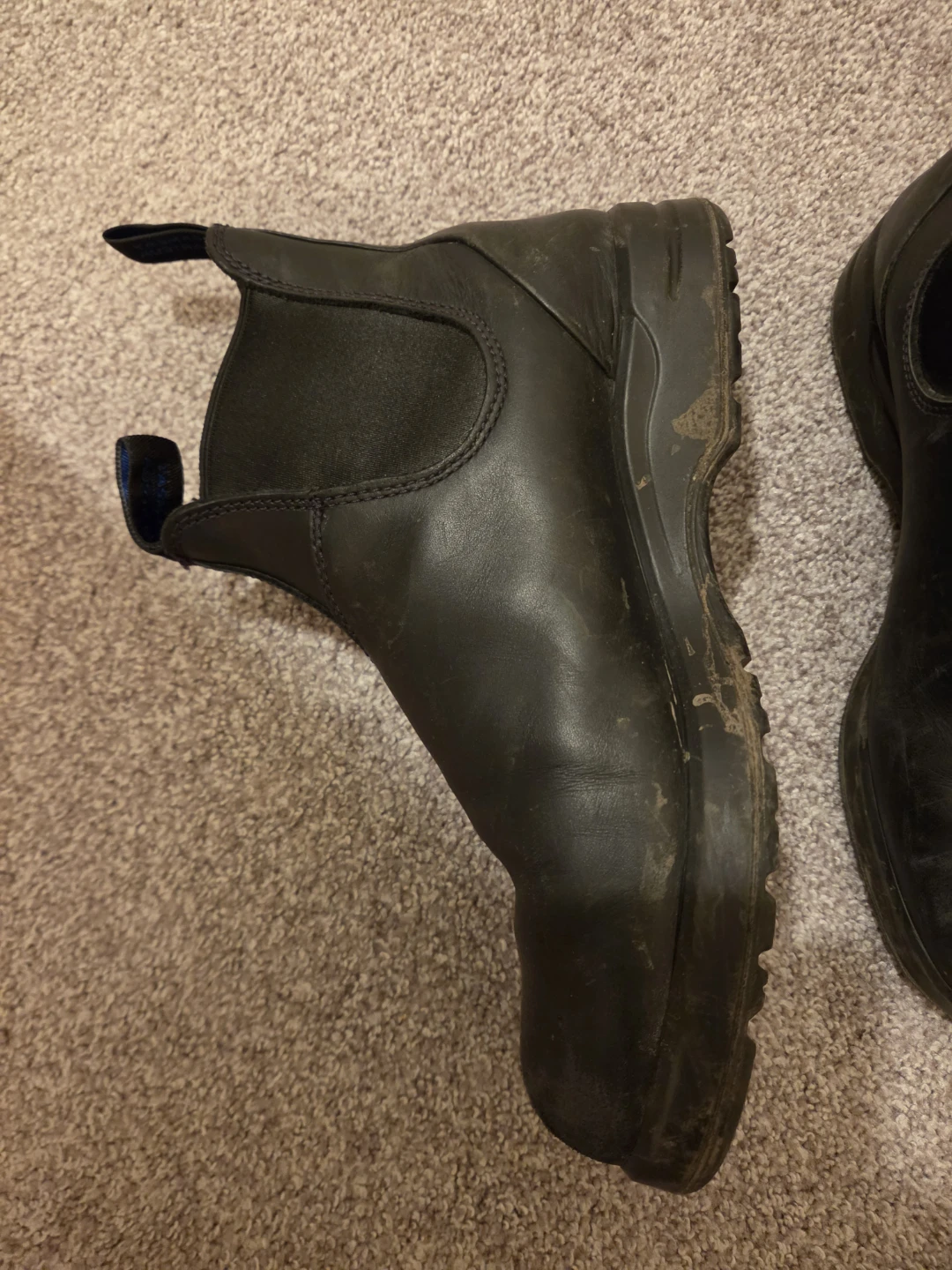 Blundstone Black Leather Chelsea Boots - photo 2