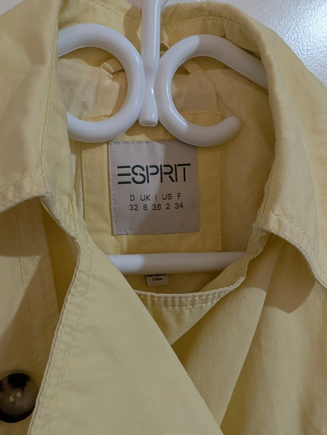 Esprit Yellow Double-Breasted Trench Coat - photo 5