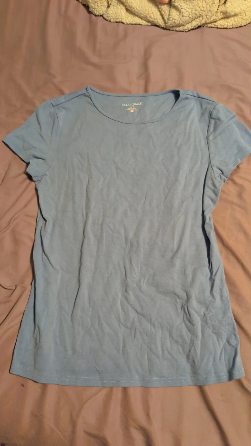 2 Ellen Tracy T-Shirts - White and Blue - photo 2